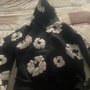 Denim tears (size medium men)